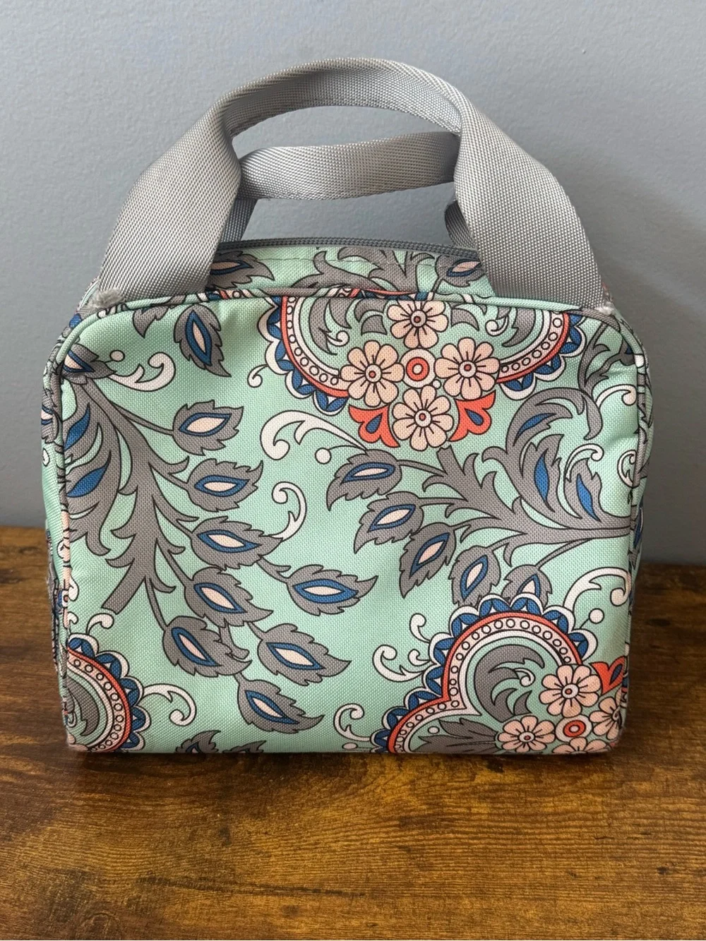 Vera‎ Bradley Insulated Lunch Tote Mint Green Paisley Floral Lunch Bag Zip